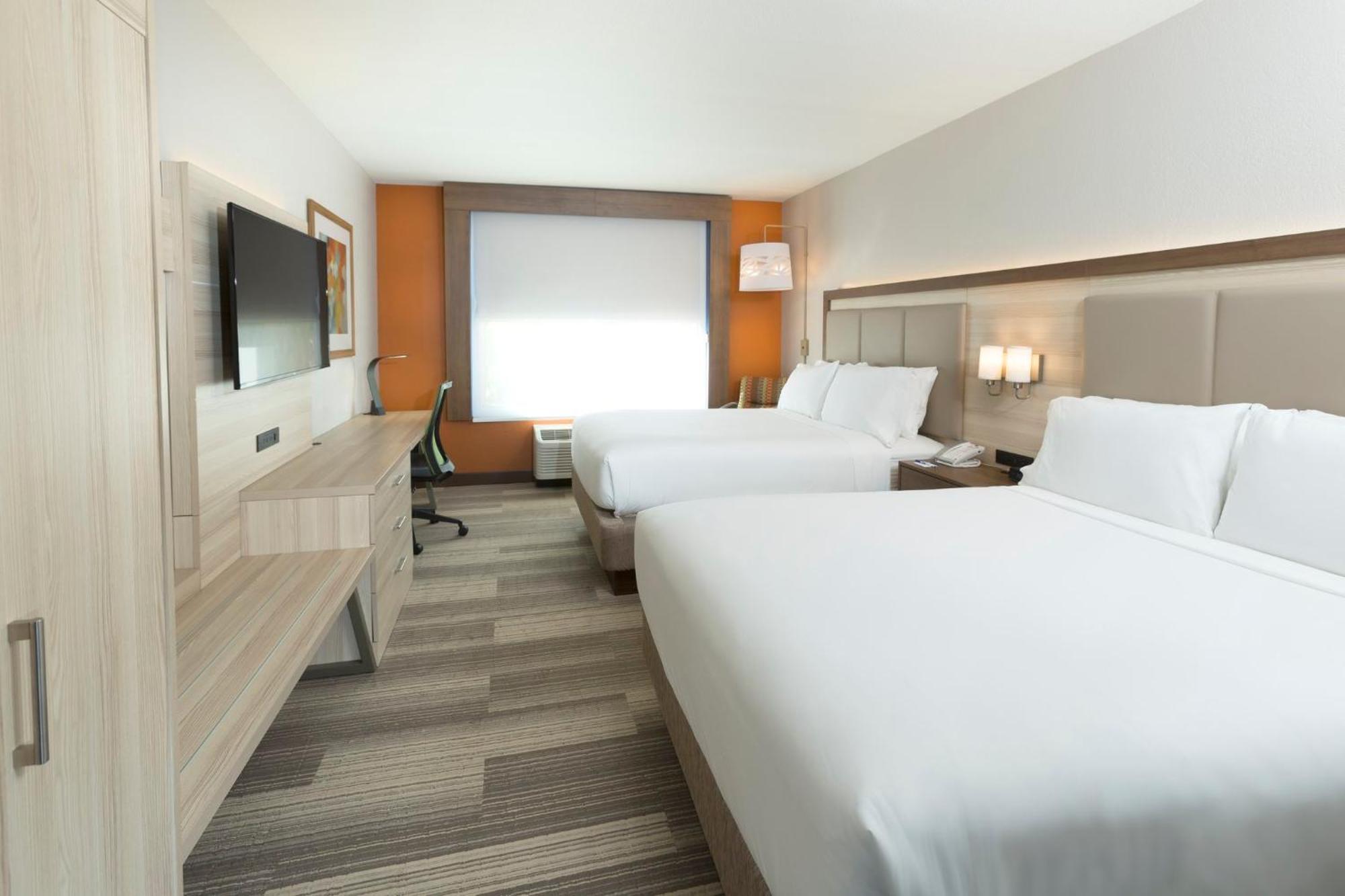 Express & S Buena Vista By Ihg Hotel 3*