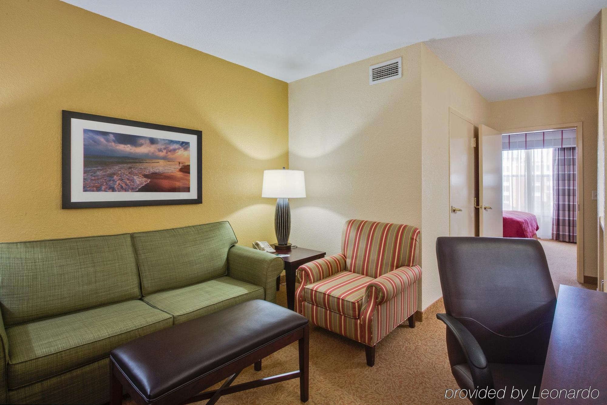 Express & S Buena Vista By Ihg Hotel 3*
